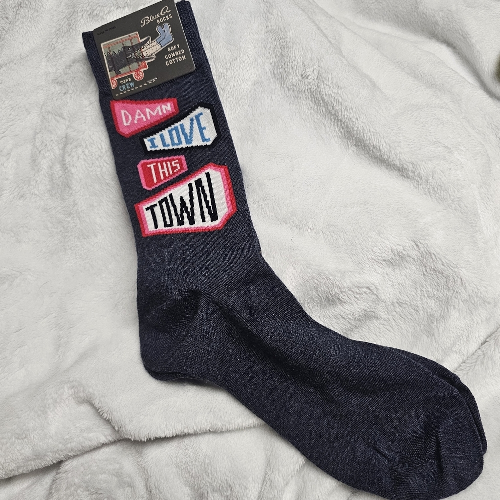 Blue Q Damn I Love This Town Men's Crew Socks